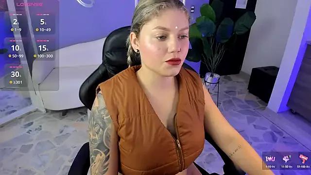 alaia_greyy — Spit on boobs and ahegao