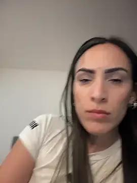 alessandra-a on StripChat