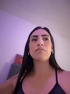 alessandra-a on StripChat