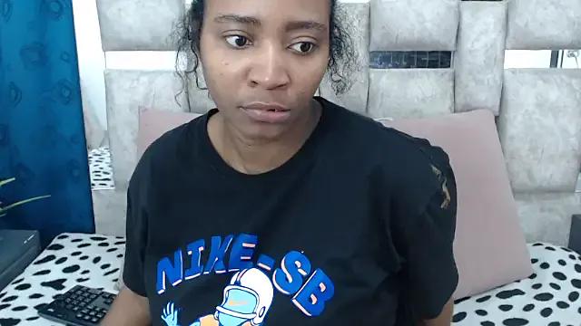 AmbarSmit on StripChat 