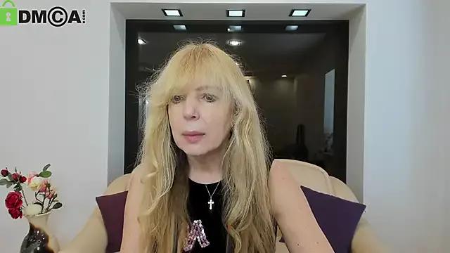 Anna_Diax on StripChat 