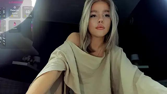 Anna_Robinson on StripChat 