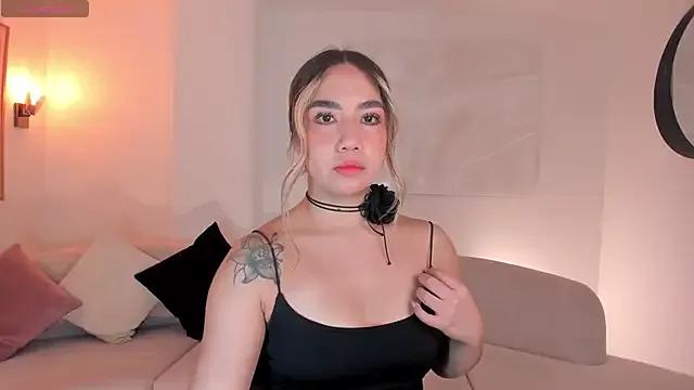 AnnieMonroe1 — spit boobs