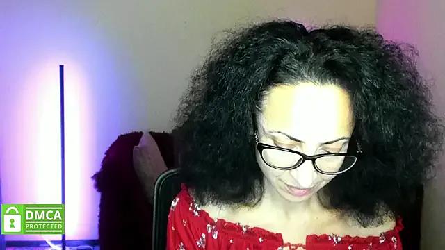 Arianasweety23 on StripChat 