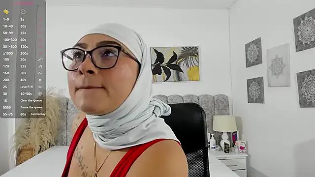 azaharaaa_ on StripChat 