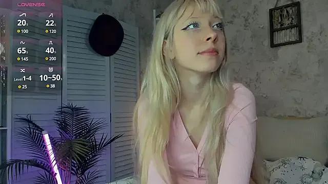 BubugAgaska on StripChat 