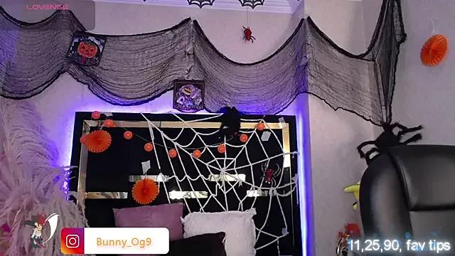 Bunny_O — SHOW TITS+NIPPLE CLAMPS