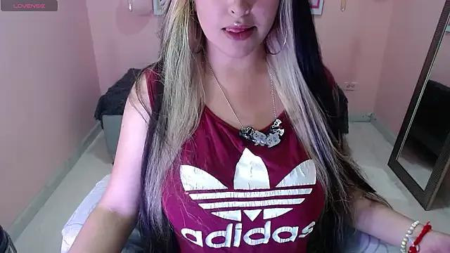 Bunny_poison on StripChat 
