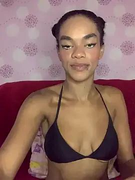 Cammgirlmii on StripChat