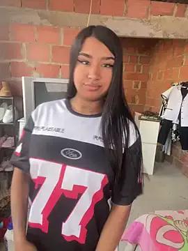 Caty__hot — Lesbian show wet kisses 