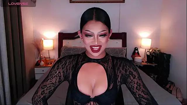 CumUniverseTS on StripChat 