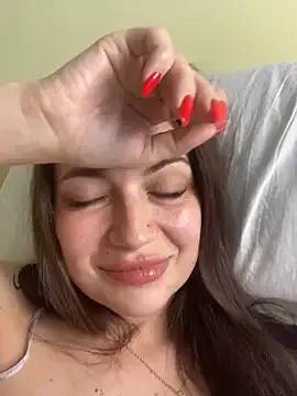 Cute_Erika — show pussy