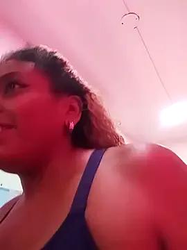 ELLA_KELLY on StripChat 