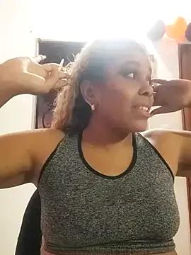 ELLA_KELLY on StripChat 