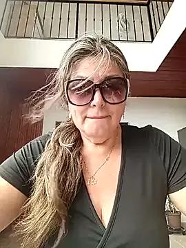 emma_tour on StripChat 