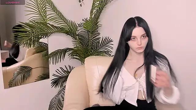 EngelBendall on StripChat 