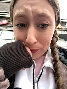 FroggyAnna — hello hello again!!