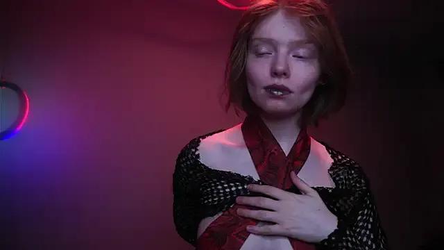 ginger_hugs on StripChat 