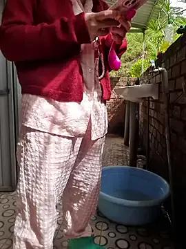 Helen-Tran — Pussy