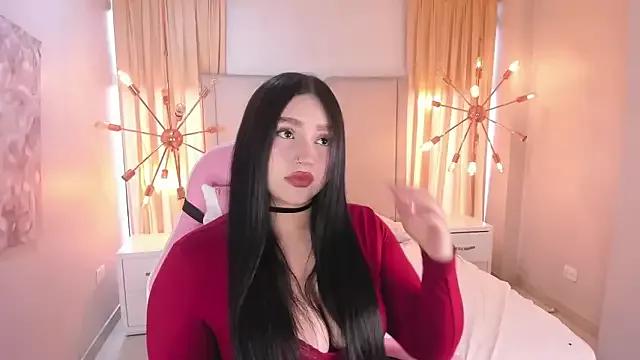 HiilaryFox on StripChat 