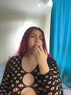 Ivelleee_ — Doggy + show asshole