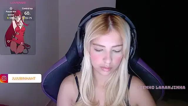 jujubinhahot on StripChat 