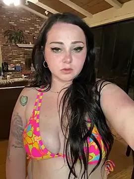 Kira_tattoo on StripChat