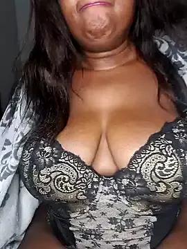 lakkerboobs on StripChat 