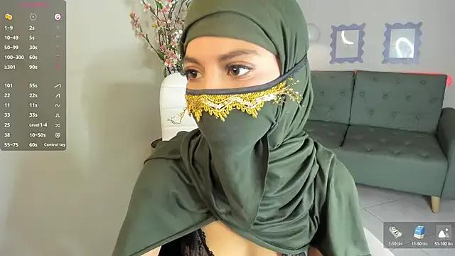 leila_whisper on StripChat 