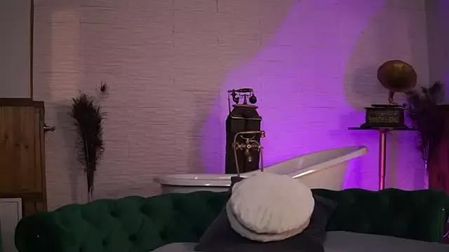 LiloMahe on StripChat 
