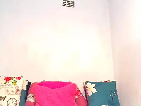 LoloQueen5 on StripChat 