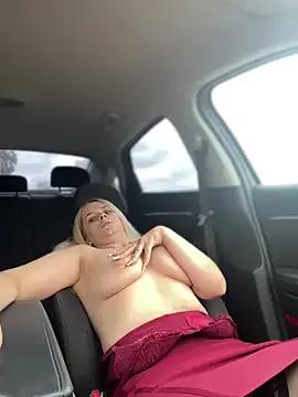 Love_Bri — make my pussy very good