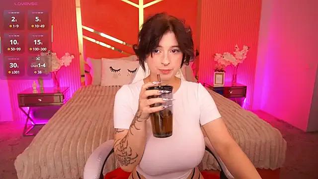 Miki_Kivi on StripChat 