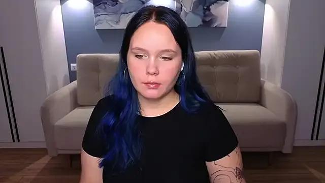 miki_miki_cutie_ on StripChat 