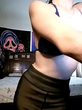 MINI_Petite on StripChat 