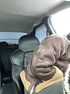 MiraReach — Naked + masturbation show 