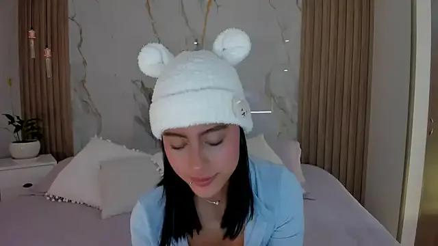 miss_martiina on StripChat 