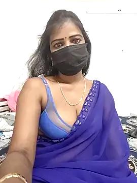 Misss-julli on StripChat 