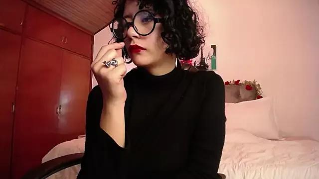 Moony_14 on StripChat 