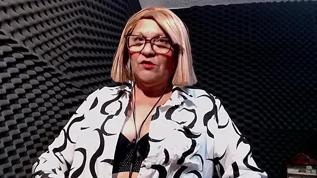 mrsrebeccas on StripChat 