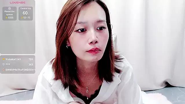 ningning688 on StripChat 