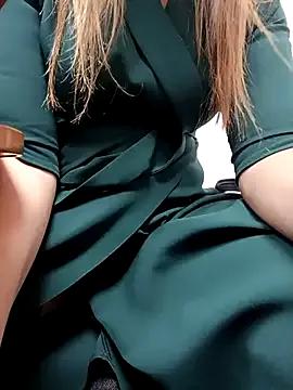 Office_Albertina on StripChat 