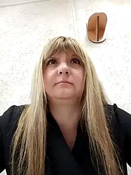 Office_Albertina on StripChat 