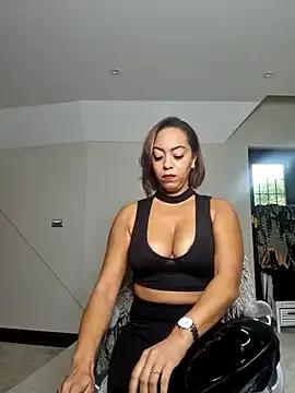 QueenTricks1 on StripChat 
