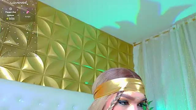 Sara-Smith- on StripChat 