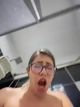 sara_calderon on StripChat 