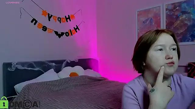 Sara_Robinson — Freechat on StripChat