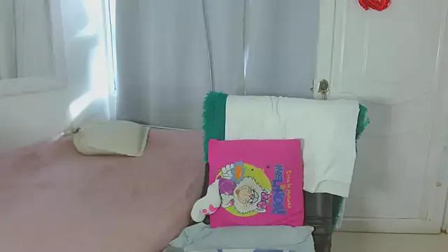 Selenna01 on StripChat 