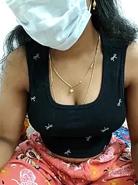 Tamilsweetheart — Love me More 