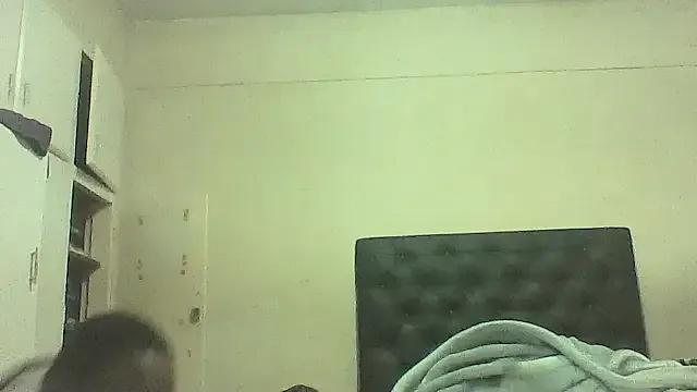 YummySyriaxoxo on StripChat 